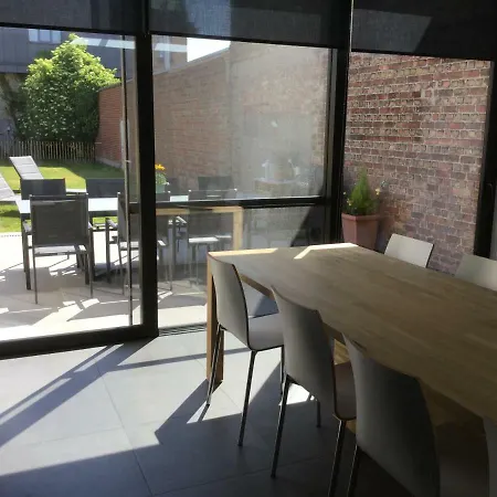 Oyenkerke Semesterbostad *