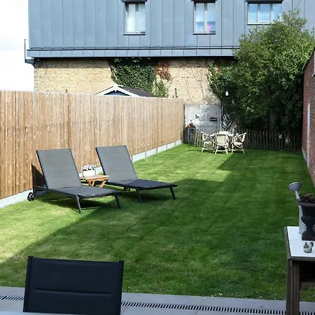 Nyaraló Oyenkerke *